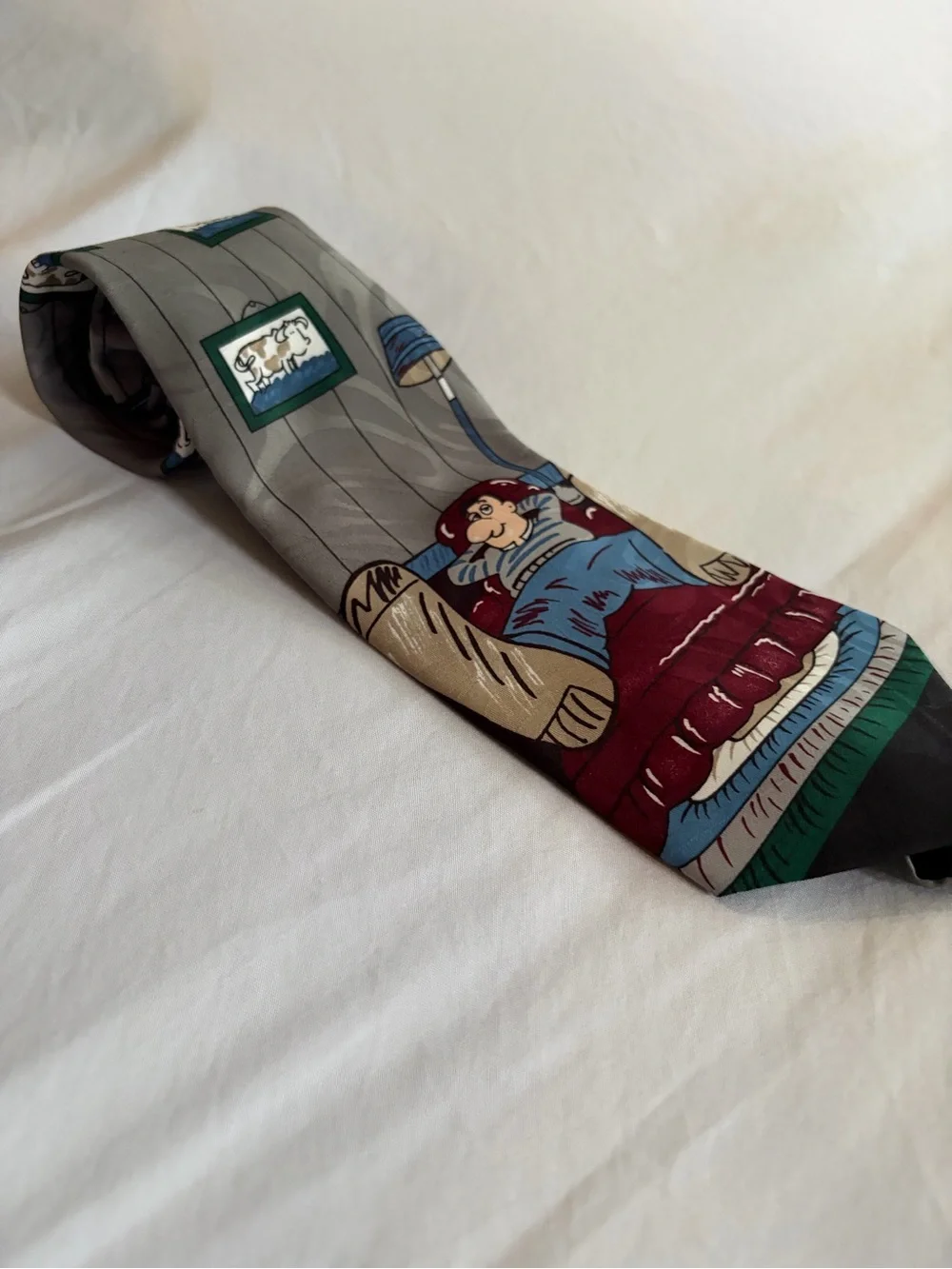 Men's Novelty Printed Tie in Gray, Burgundy, Blue